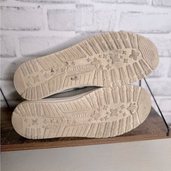 Hey Dude Womens Size 9 Britt Cream Cheetah Lace Up Shoes - Picture 8 of 8